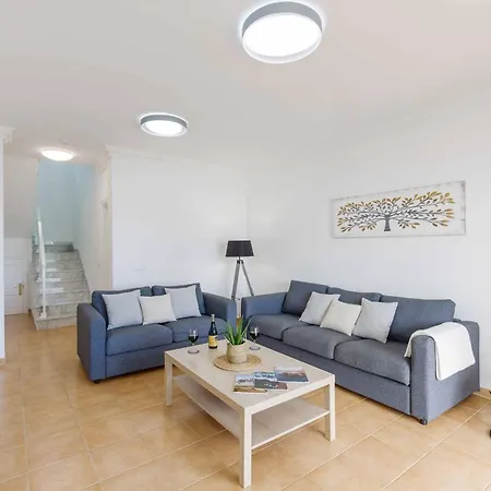 Sargo Vila Playa Blanca (Lanzarote)