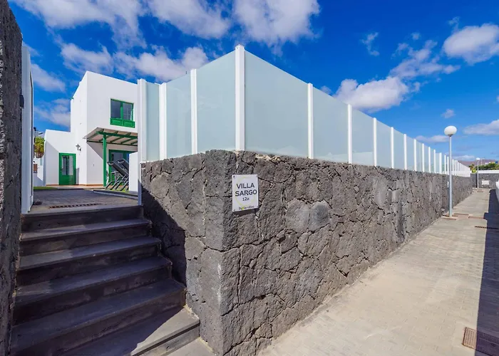 فيلة Sargo بلايا بلانكا